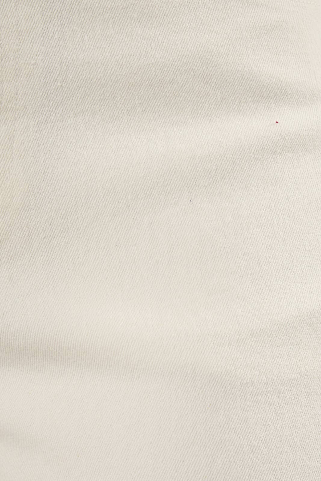 White Denim Jeans w/ Frayed Waist and Edges Detail