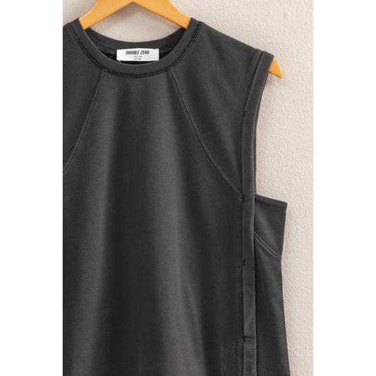 Black Round Neck Relaxed Sleeveless Boxy Tank Top