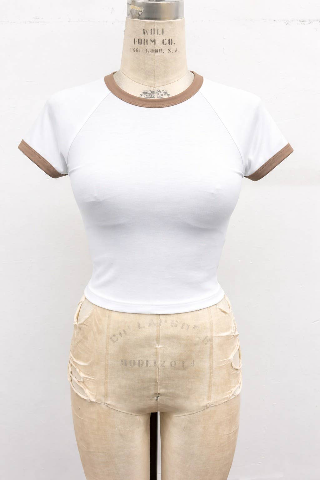 Ivory w/ Taupe Contrast Trim Crop Tee-145583