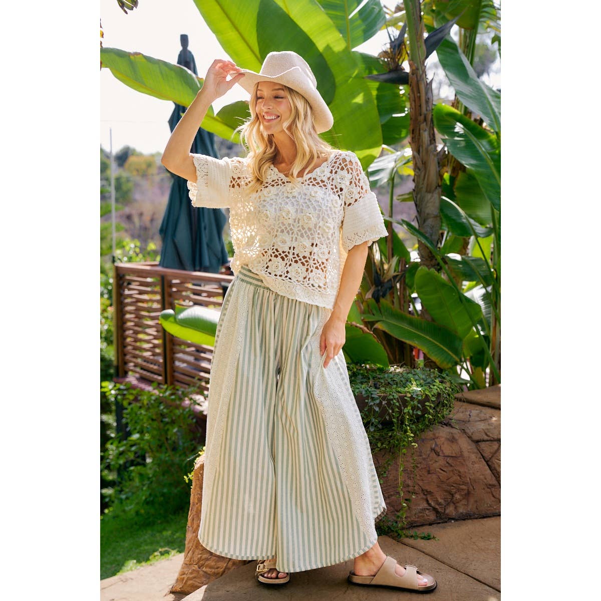 Black and White Stripe and Eyelet Side Wide Leg Pants-131889