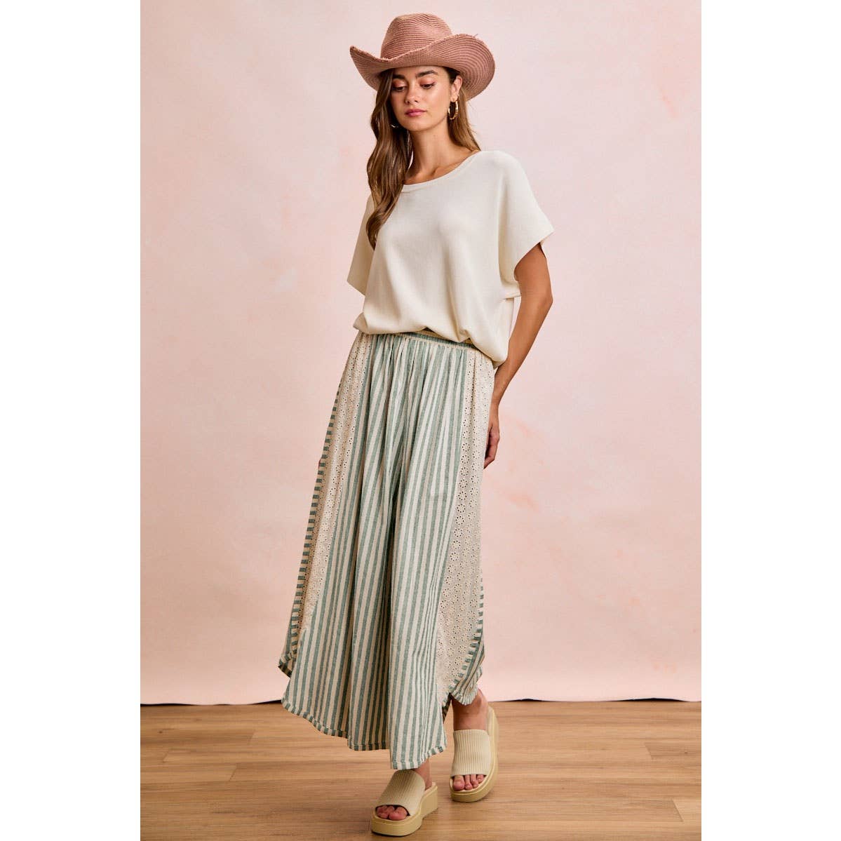 Black and White Stripe and Eyelet Side Wide Leg Pants-131889