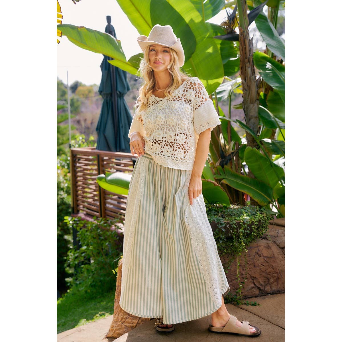 Black and White Stripe and Eyelet Side Wide Leg Pants-131889
