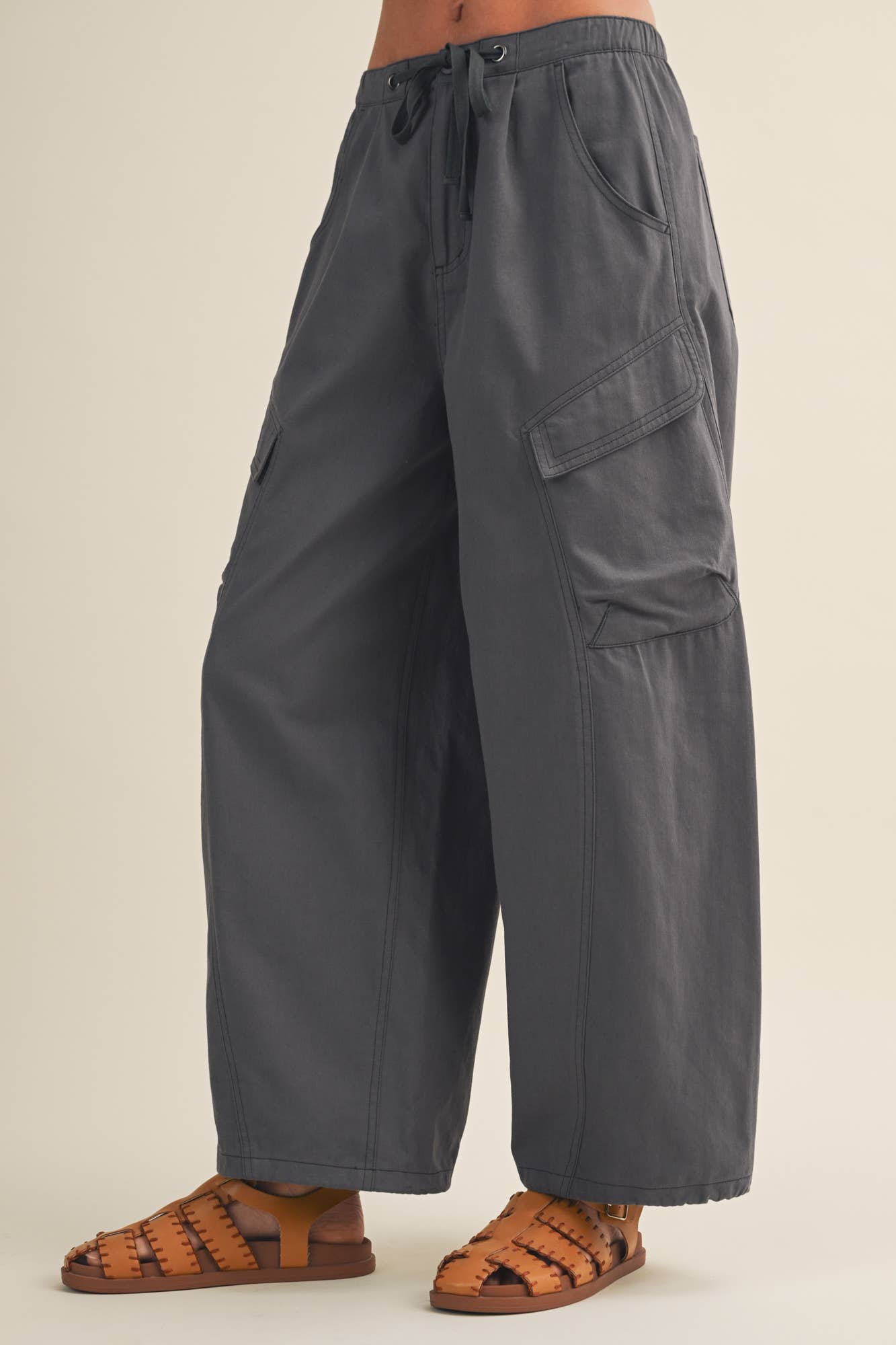 The 'Cargo' Pants in Washed Navy - 136559