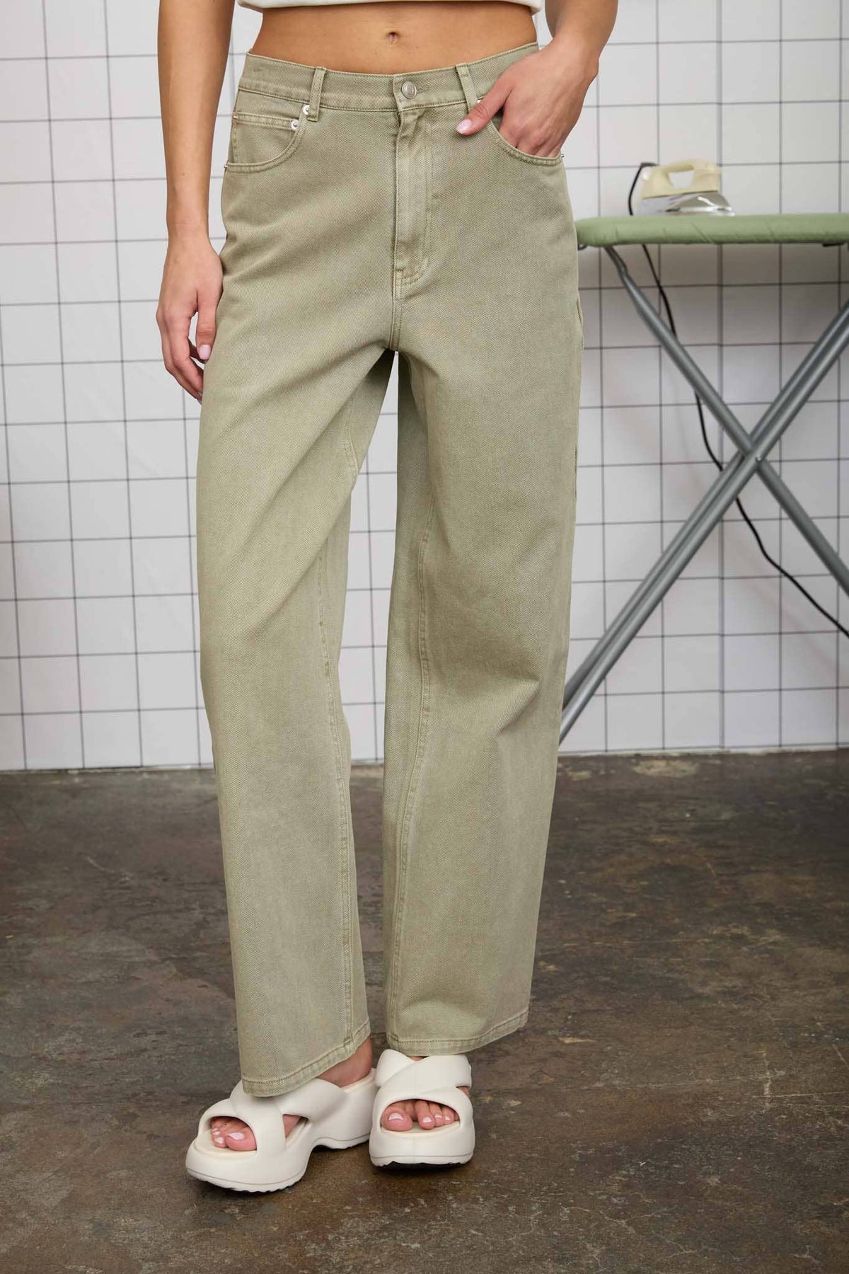 Light Olive Washed Wide Leg Jeans-131022