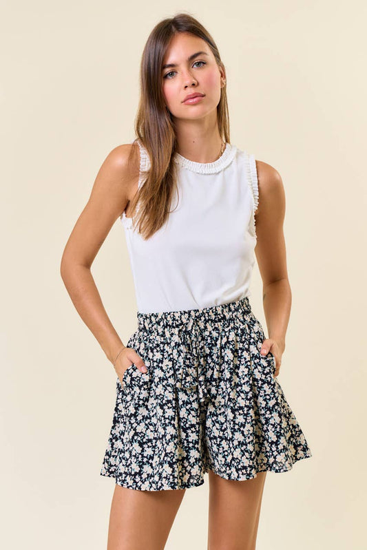 Black Floral Print Drawstring Shorts-118820