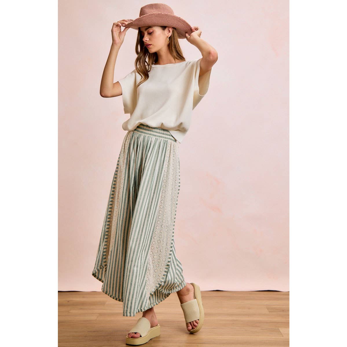 Black and White Stripe and Eyelet Side Wide Leg Pants-131889