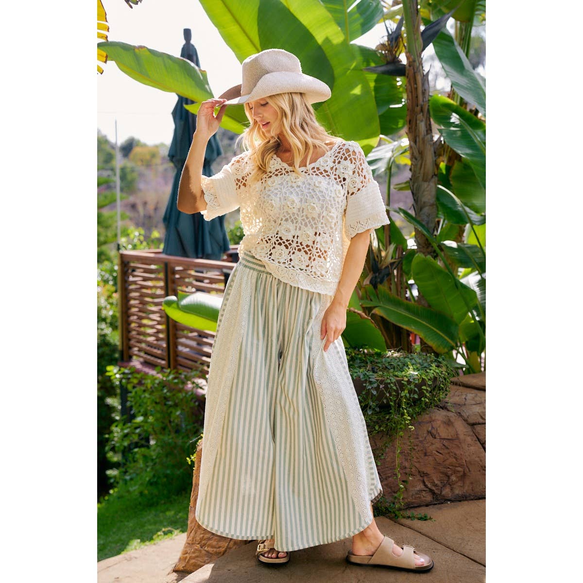Black and White Stripe and Eyelet Side Wide Leg Pants-131889