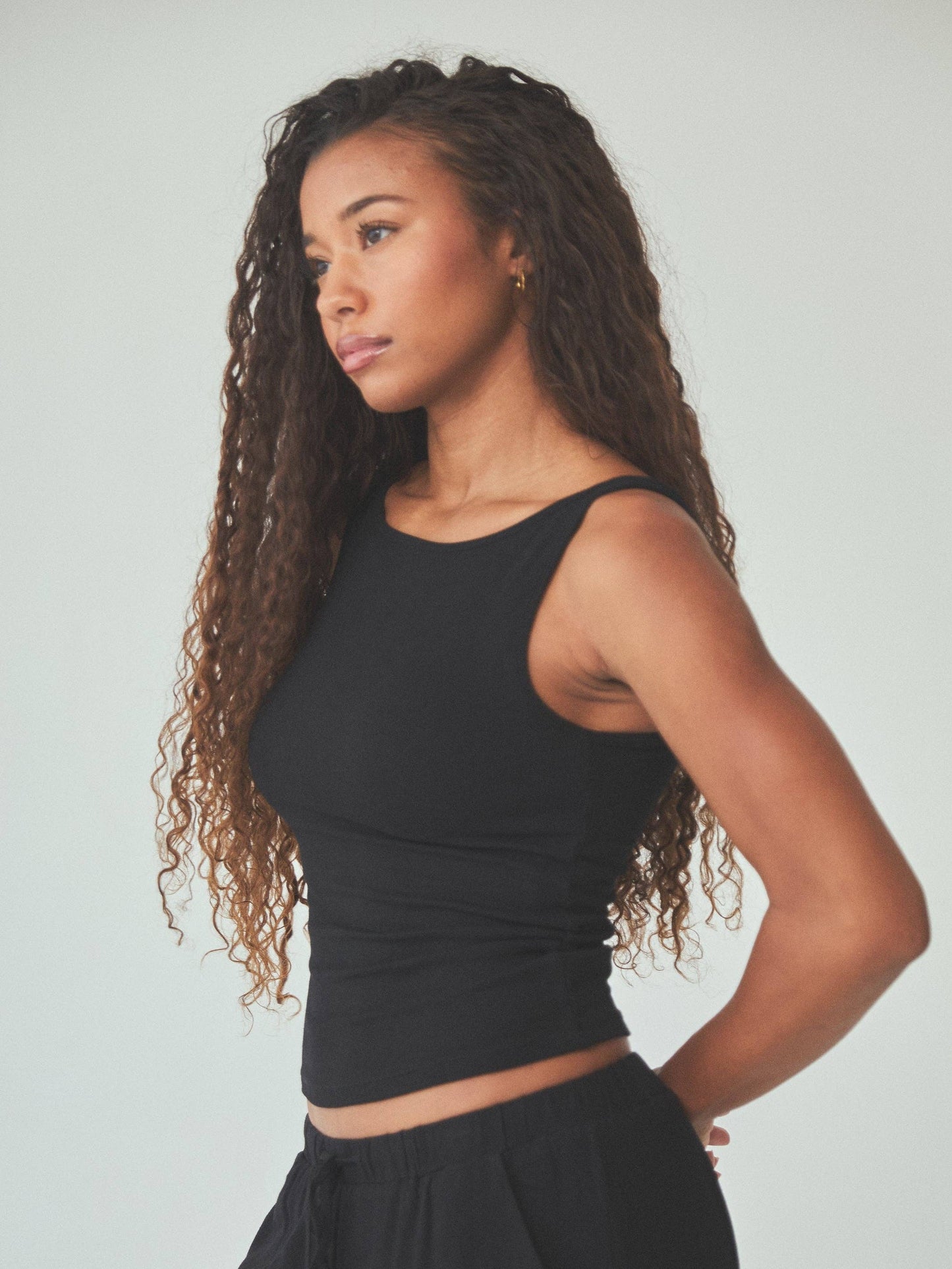 Black Ribbed Dainty Boat Neck Brami