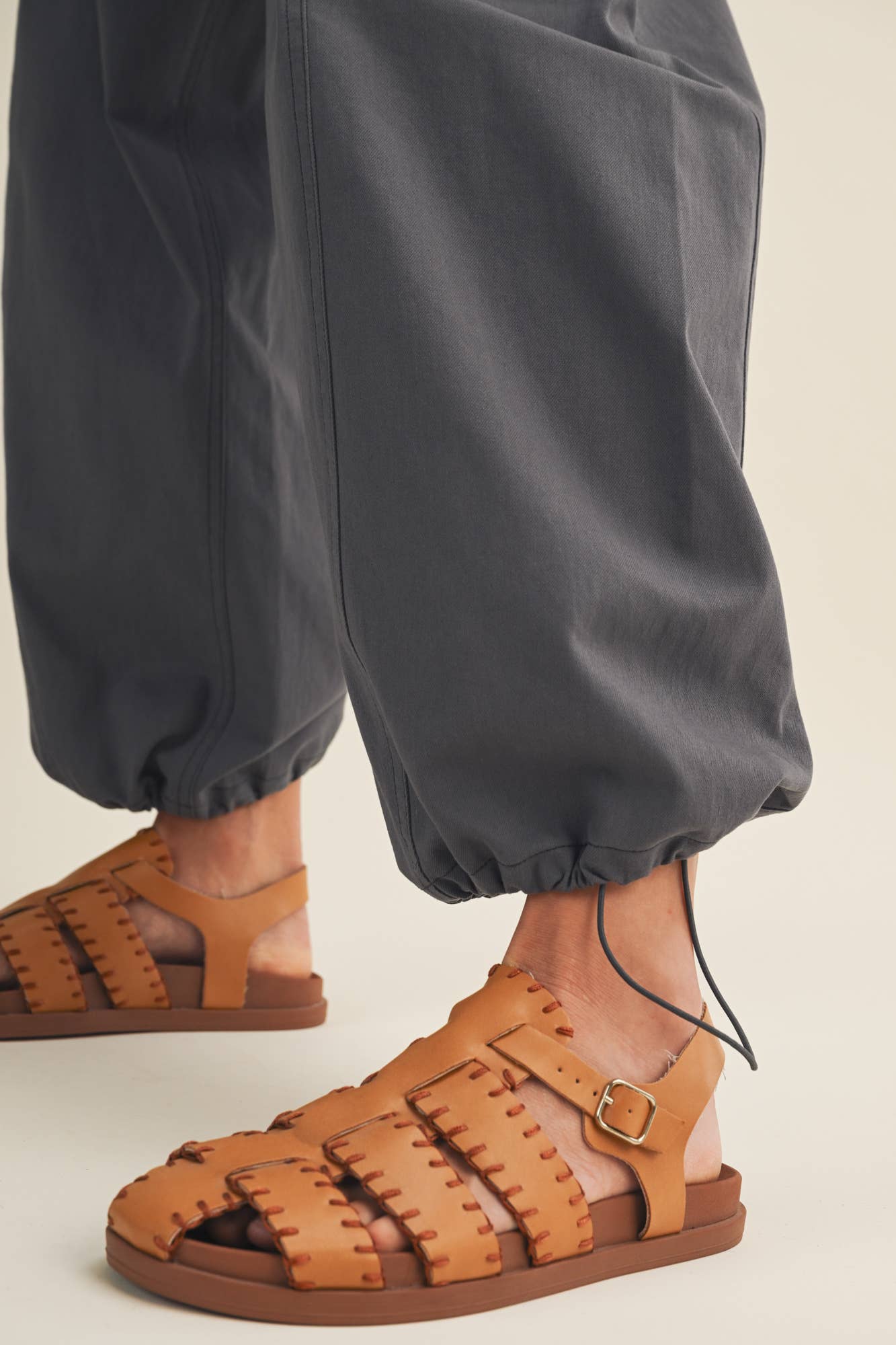 The 'Cargo' Pants in Washed Navy - 136559