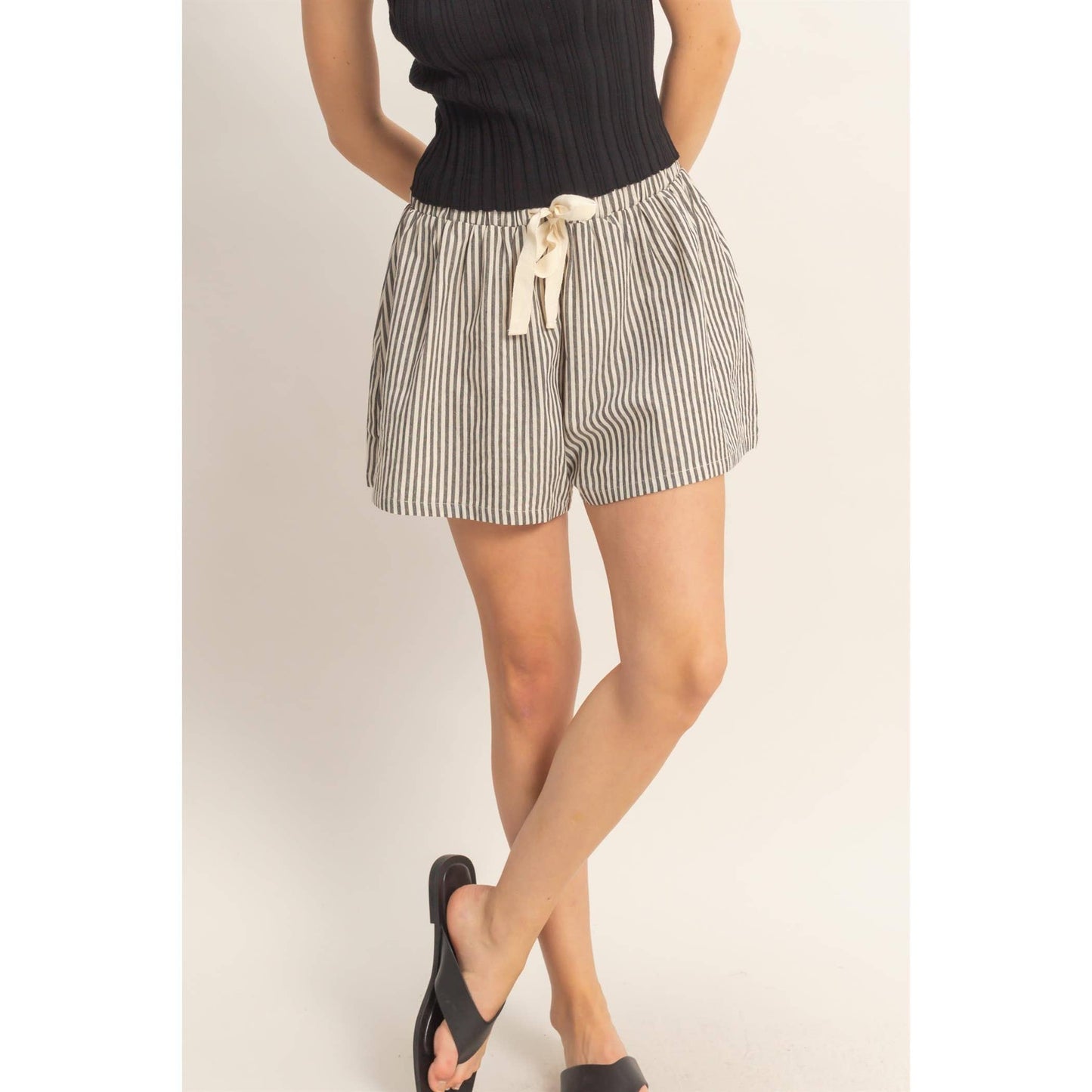 Black Striped Elastic Tie Waist Shorts - 11001