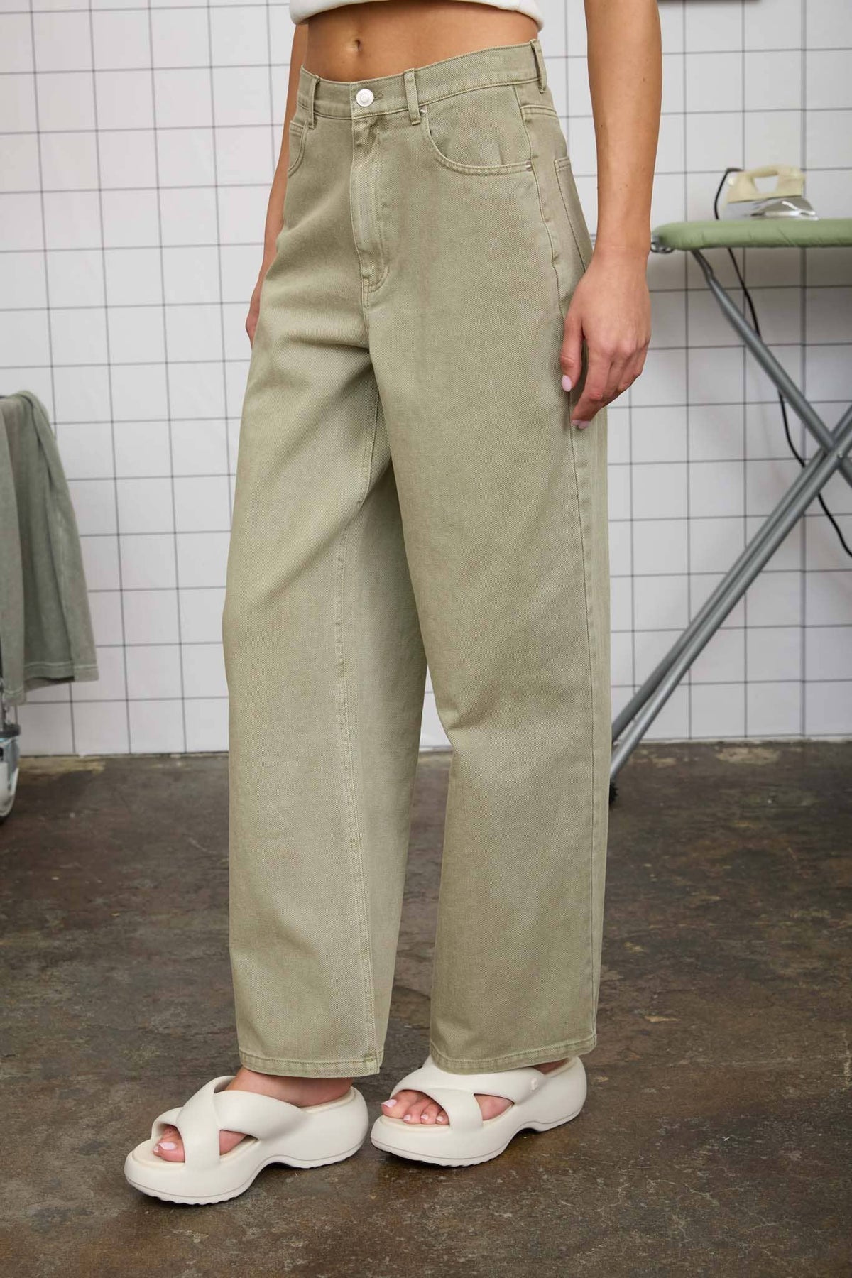 Light Olive Washed Wide Leg Jeans-131022