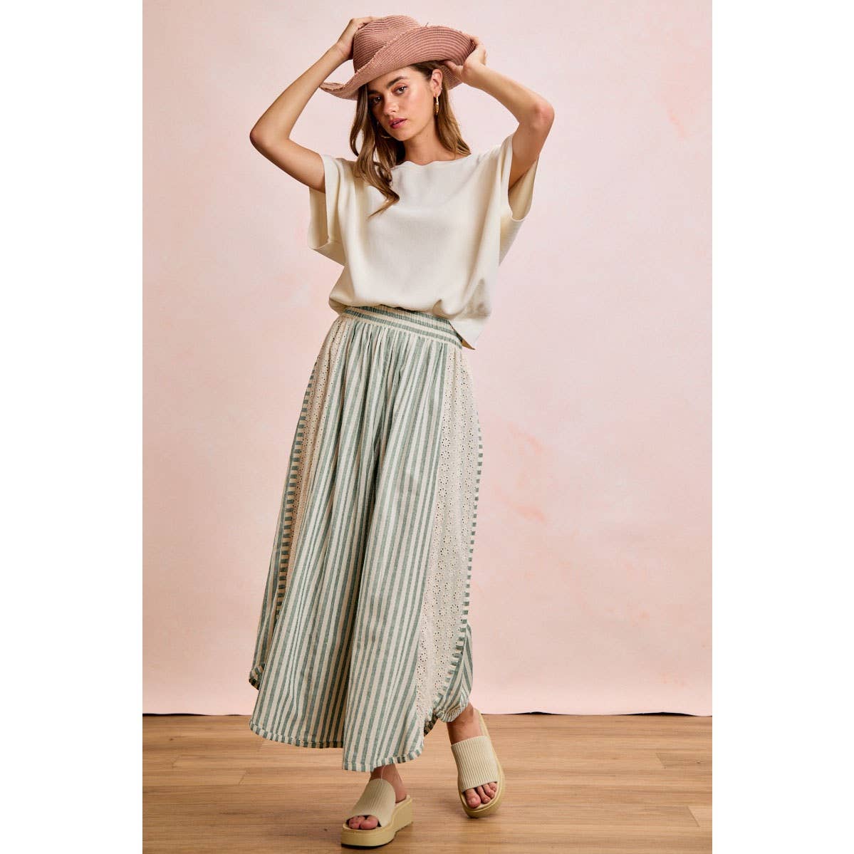 Black and White Stripe and Eyelet Side Wide Leg Pants-131889
