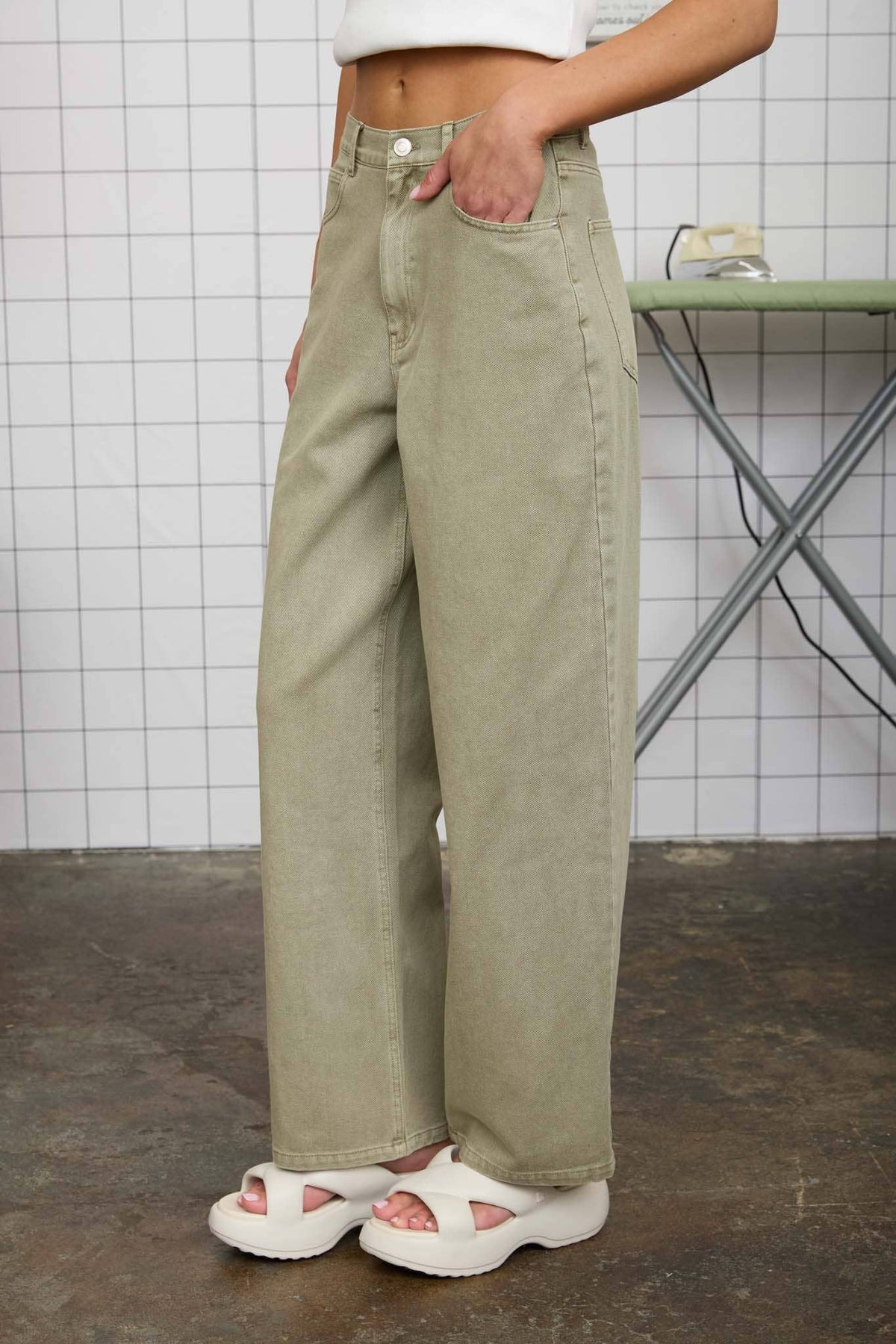 Light Olive Washed Wide Leg Jeans-131022