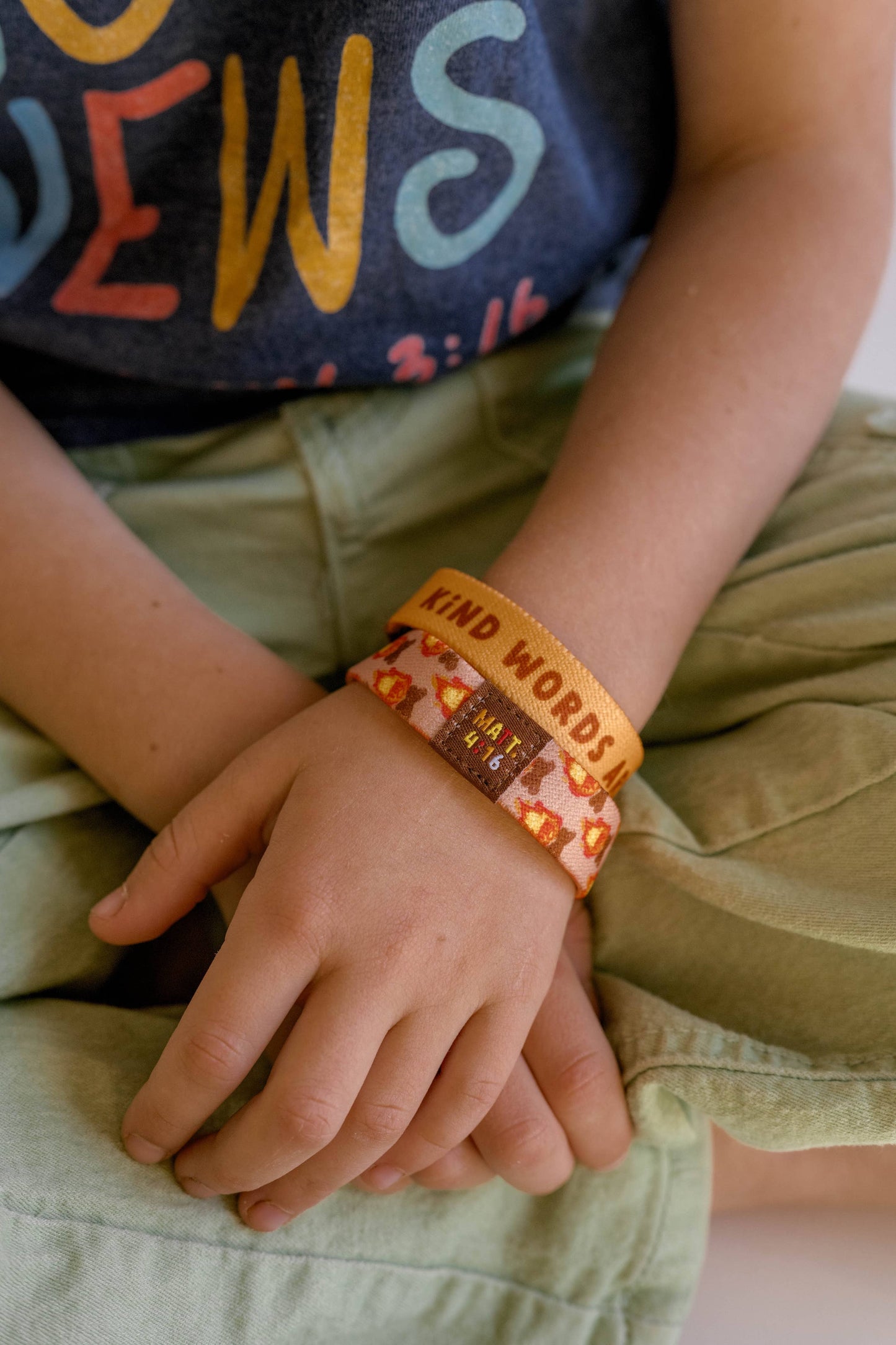 Orange Band Kind Words Kids Bracelet -" Kind Words are Like Honey"