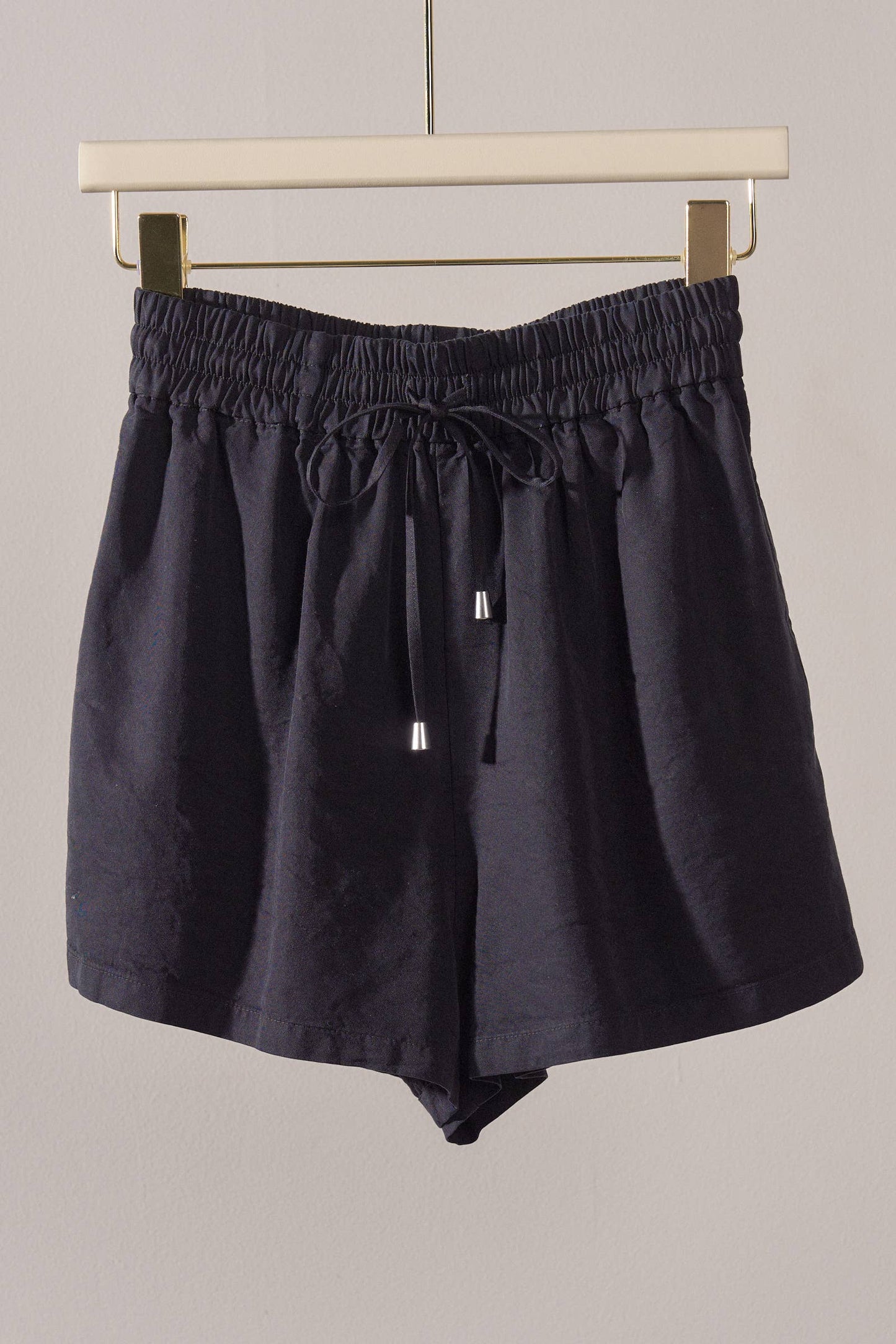 Black Everyday Chambray Drawstring Shorts-110814
