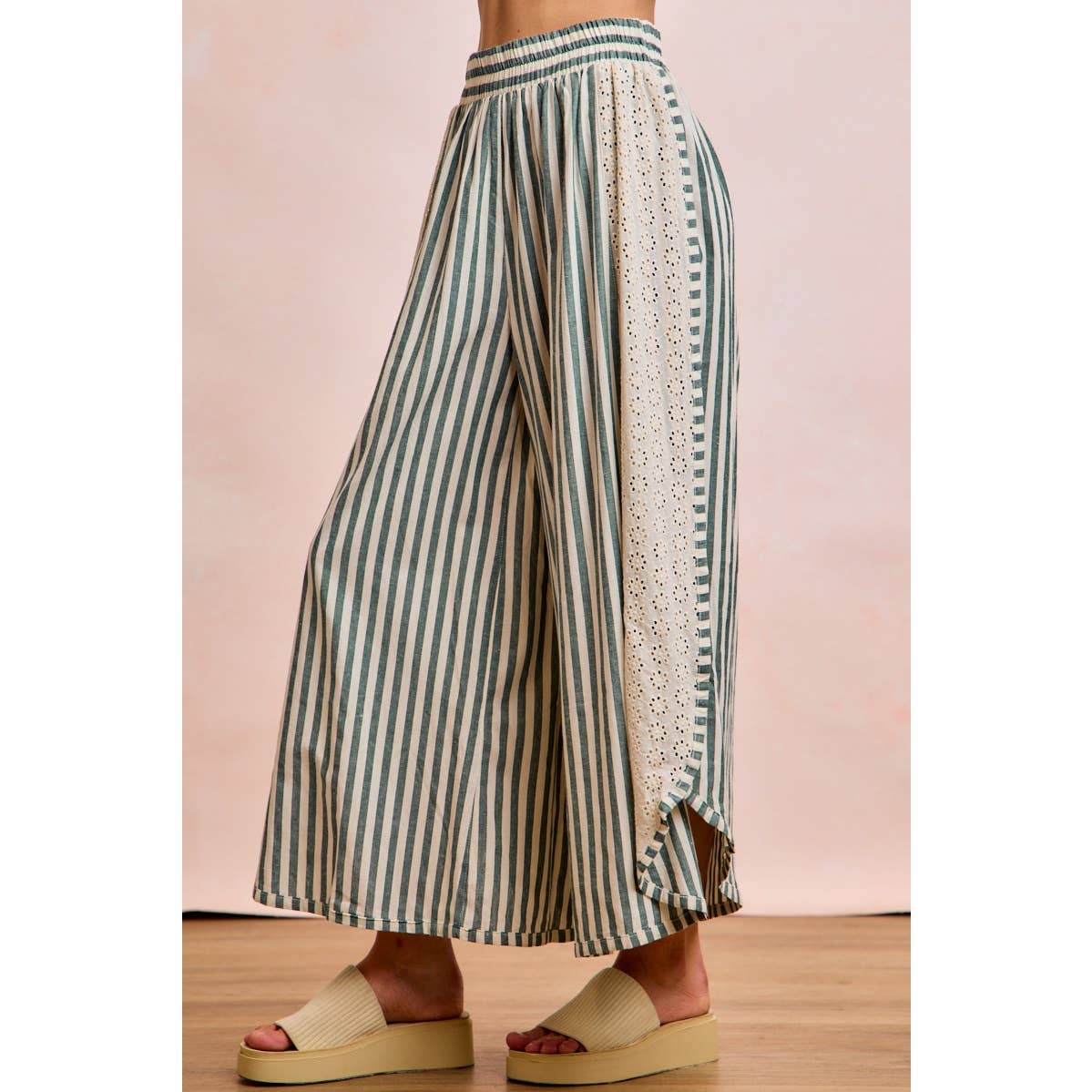 Black and White Stripe and Eyelet Side Wide Leg Pants-131889