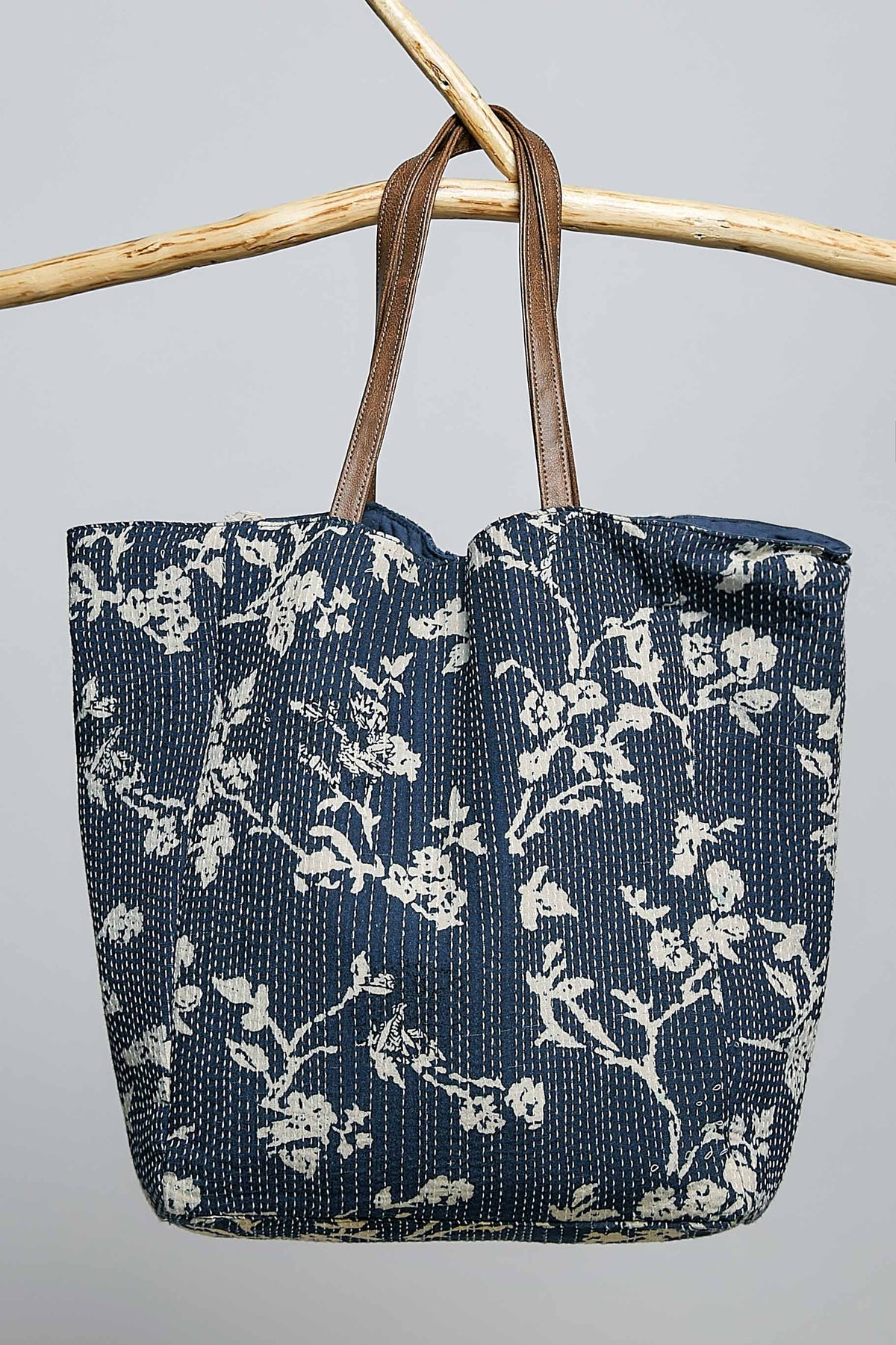 Blue and Beige Contrast Trim Textured Woven Denim Tote Bag - BAGQH2