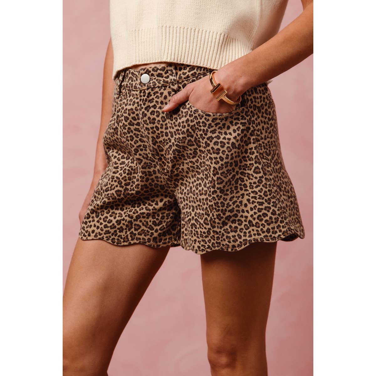 Cheetah Twill Shorts w/Scallop Hem - 111190